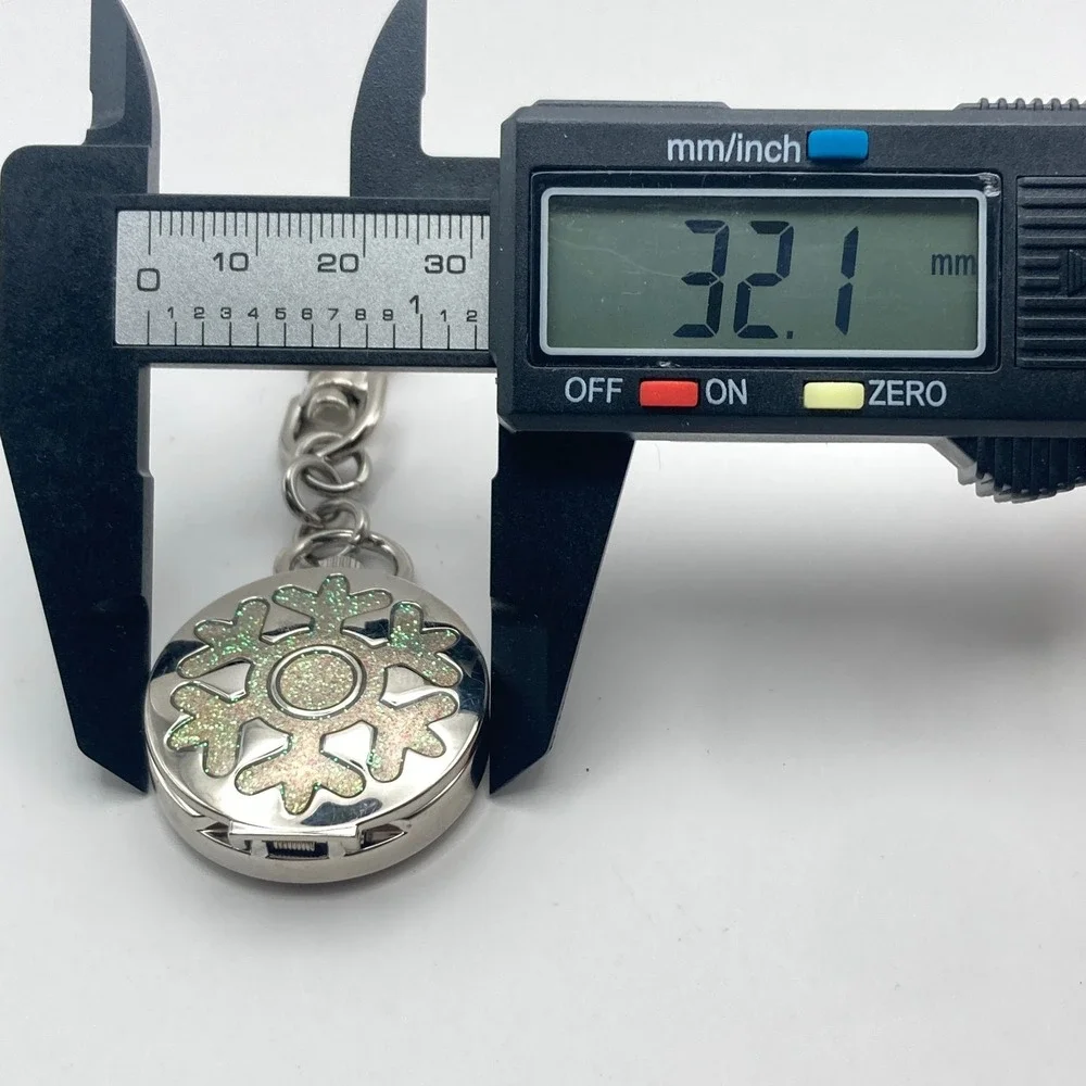 Women's Key Ring Watch Snowflake Silver Tone Blue Dial Winter 32mm New Battery